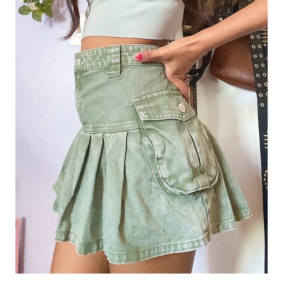 Ash Green Skirt 🐢🌱